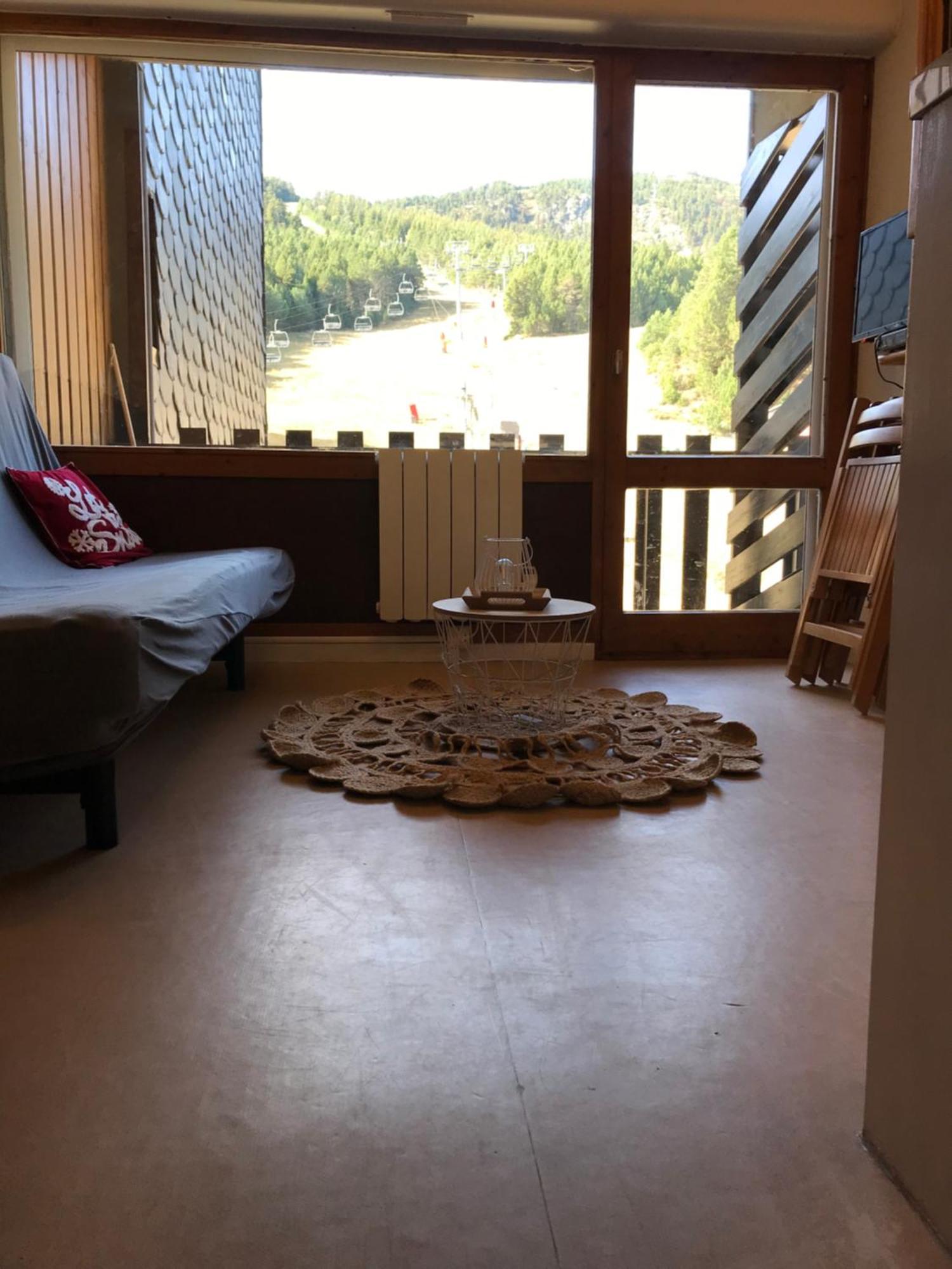 Studio 4 Places Vue Sur Les Pistes Station De Puyvalador Apartment Luaran gambar